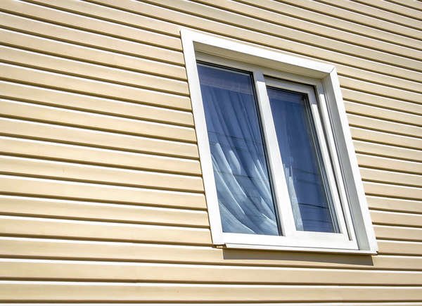 Vinyl-siding-colors-for-curb-appeal