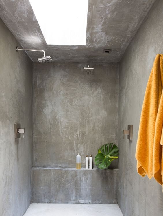 Bathroom-ideas-adjustable-shower-e1557125578644