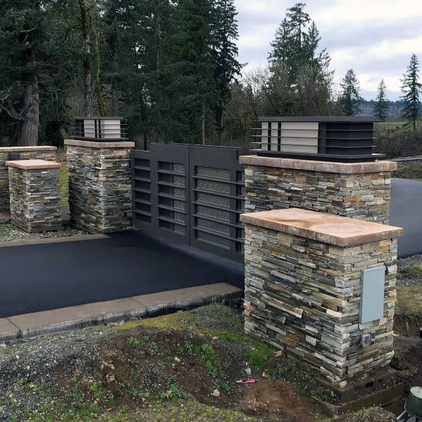 Cool-driveway-gate-ideas