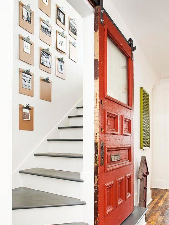 Creative-ways-to-display-your-photos-on-the-walls-43