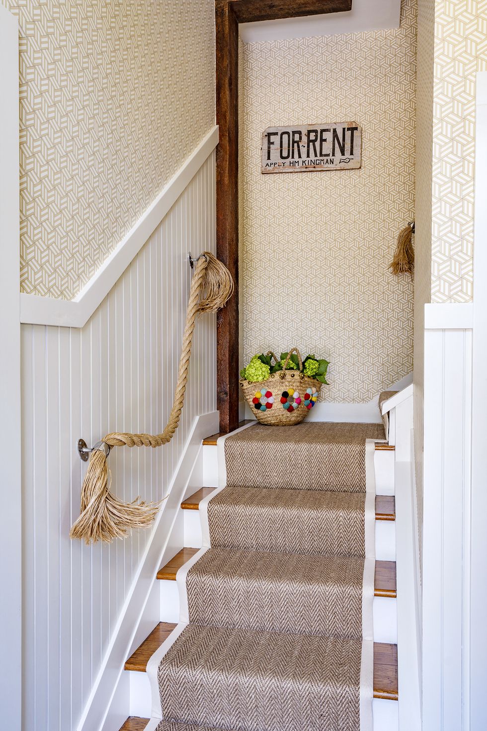 Diy-home-decor-rope-railing-1606251187