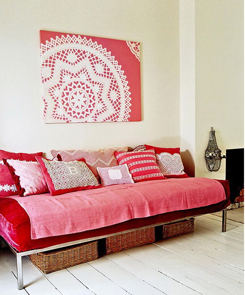 Diy-lace-wall-art-1