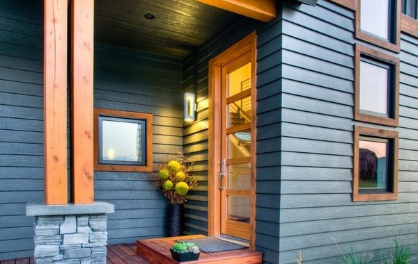 Modern-exterior-hardiplank-siding-ideas-fiber-cement-siding-house-entrance-porch