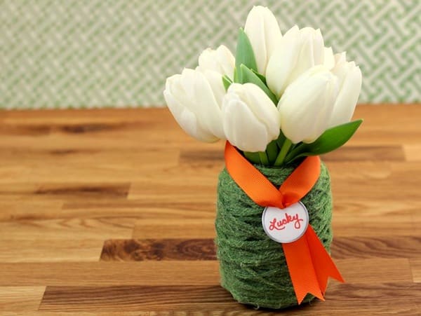Simple-green-mod-podge-yarn-vase-craft