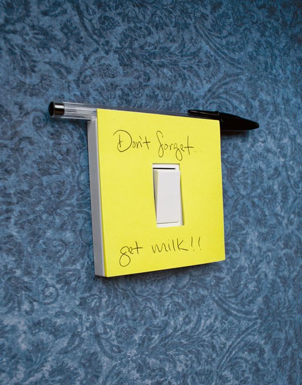 Stiky-notes-light-switch