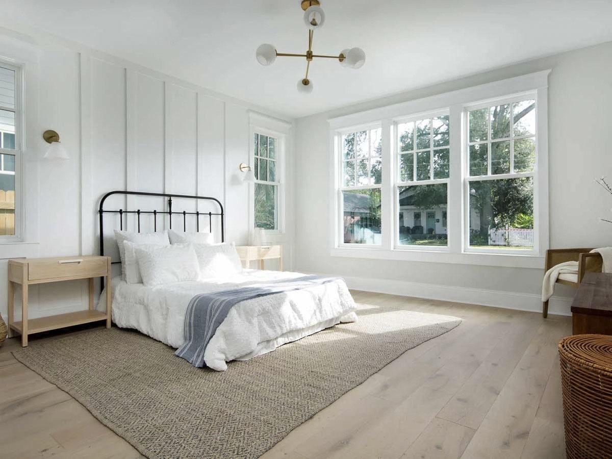 Traditional-style-primary-bedroom-feb192021-04-min