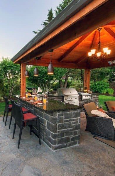 Unique-outdoor-bar-ideas