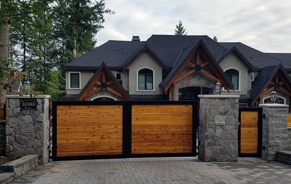 Wood-and-metal-driveway-gate-ideas