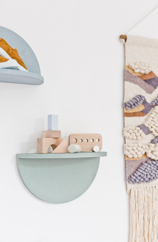 01b-unique-diy-shelves-ideas-homebnc-v2