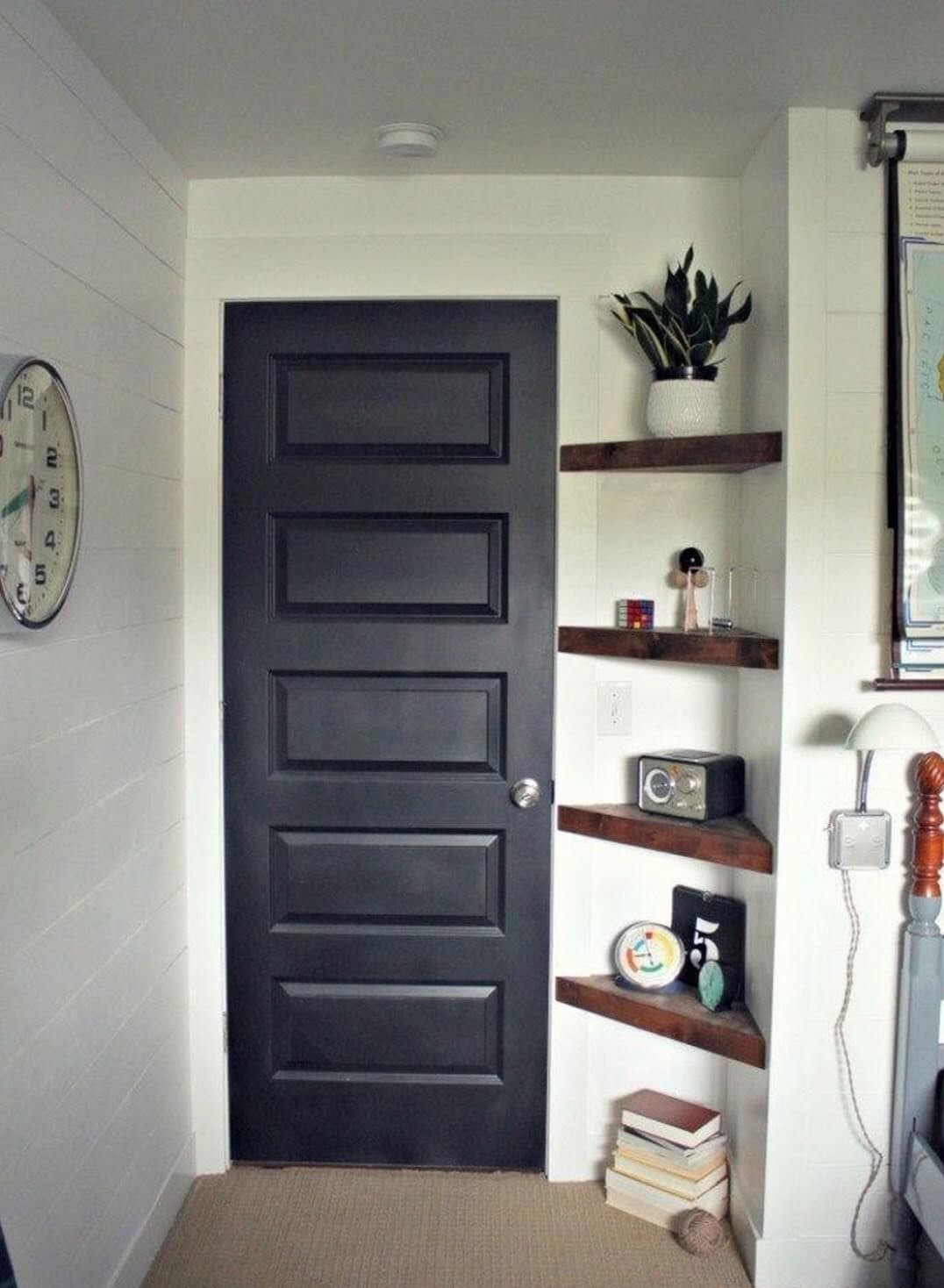 03-diy-floating-shelf-ideas-homebnc