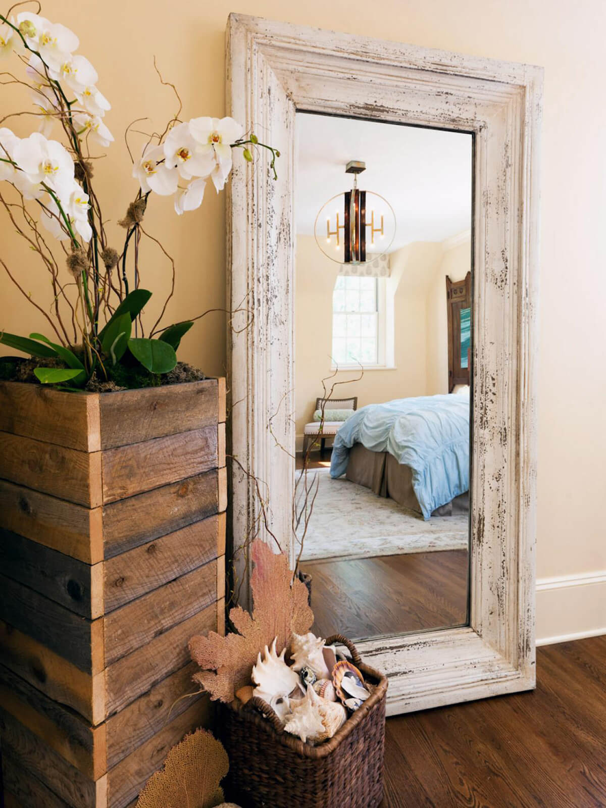 03-mirror-decoration-ideas-homebnc