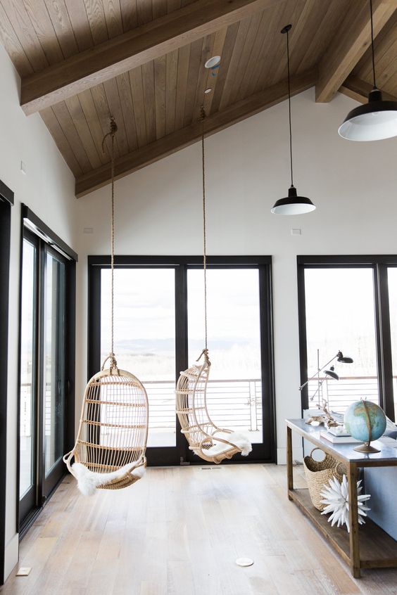 06-add-some-light-hearted-style-to-your-living-room-with-such-wicker-hammock-chairs