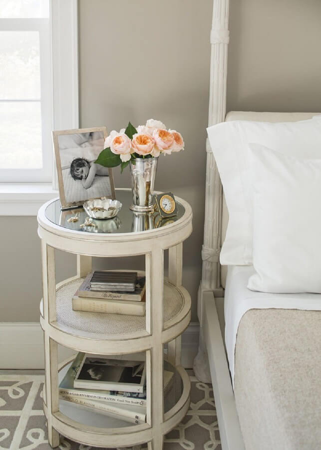 1-012-nightstand-ideas-homebnc