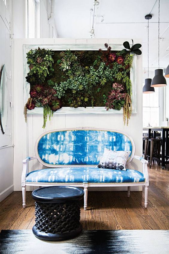 1-08-a-vintage-sofa-with-a-refined-feel-and-shibori-upholstery