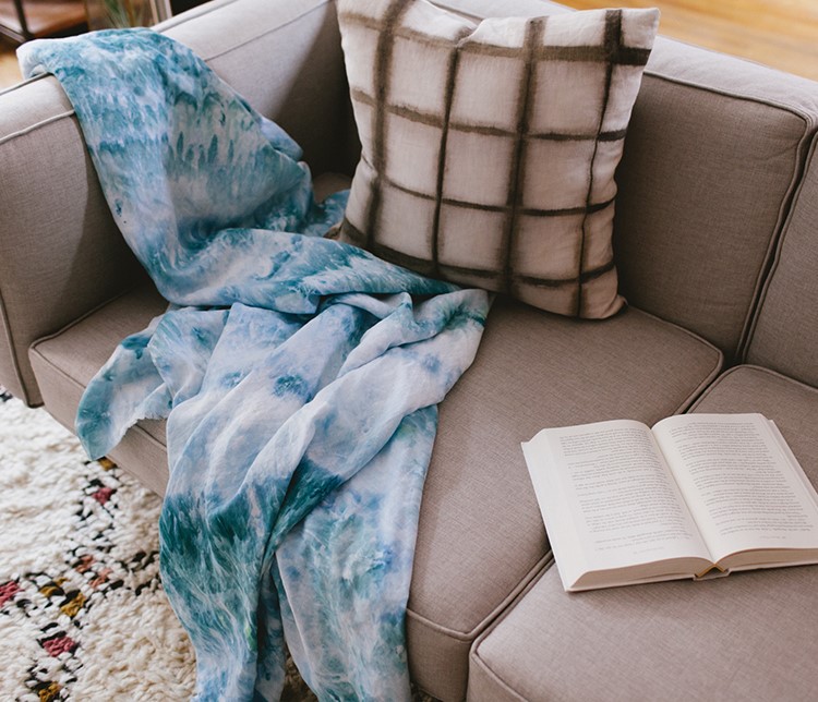 1-diy-ice-tie-dye-blanket