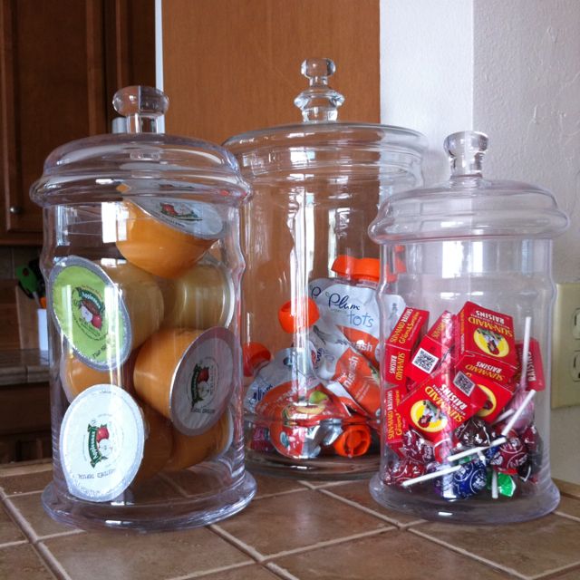1-storage-nacks-in-apothecary-jars