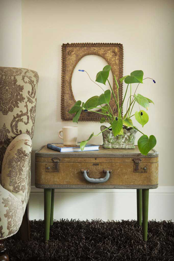 1-to-reuse-old-suitcases-in-home-decor-9