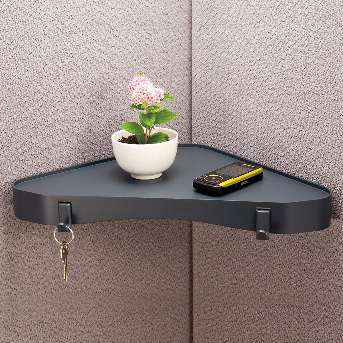 10-corner-shelf-ideas-homebnc-1