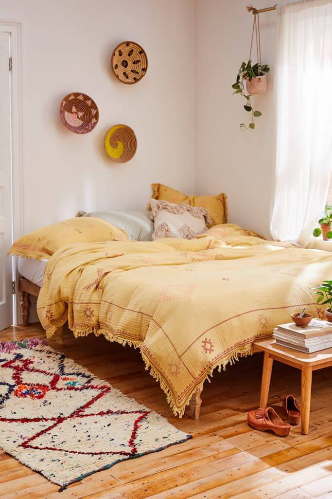14c-best-bohemian-bedroom-decor-ideas-designs-homebnc-v3