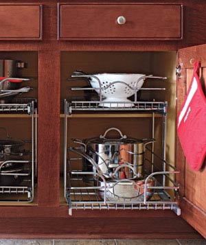 20-creative-ideas-to-organize-pots-and-pans-storage-on-your-kitchen4