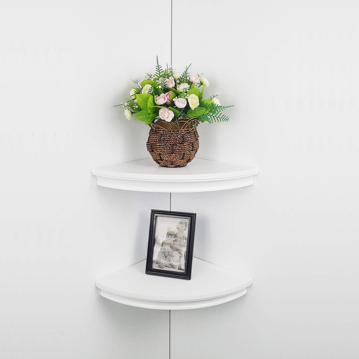 24-corner-shelf-ideas-homebnc-1