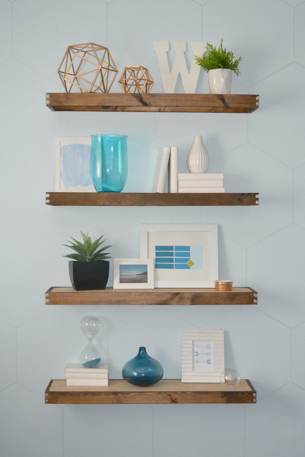 24-diy-floating-shelf-ideas-homebnc