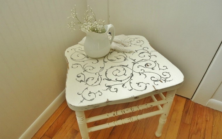 24-repurposed-old-chair-ideas-homebnc