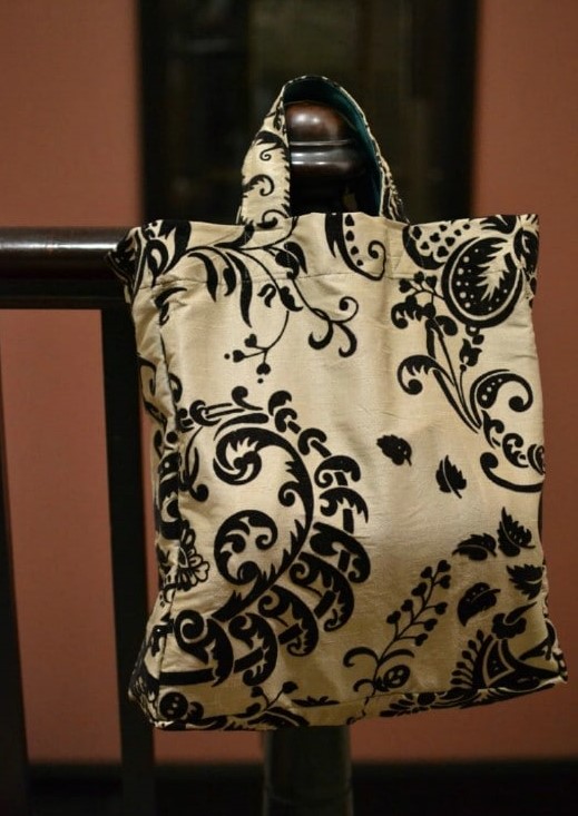 7-curtain-market-bag-diyncrafts-old-curtains