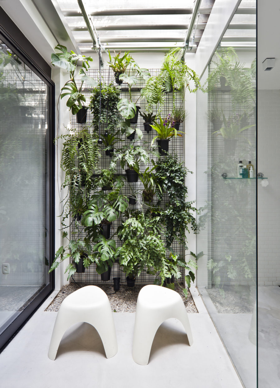 Ca-house-by-superlimao-studio-900x1249-1
