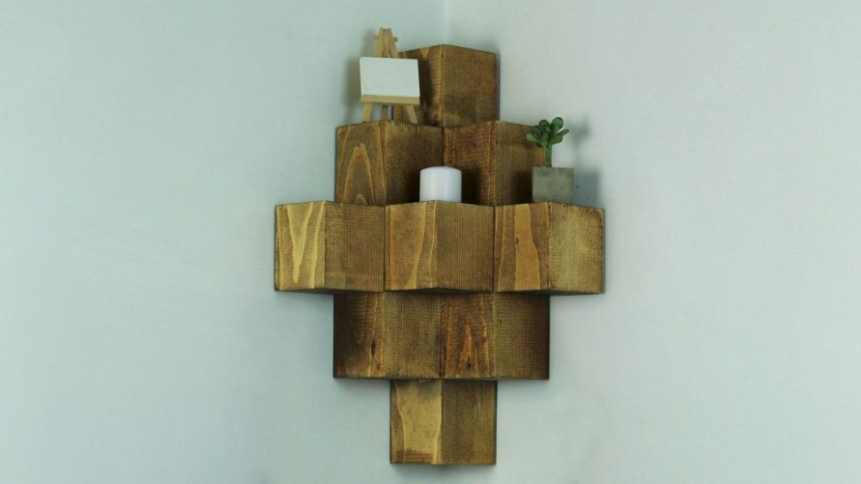 Corner-cube-shelf