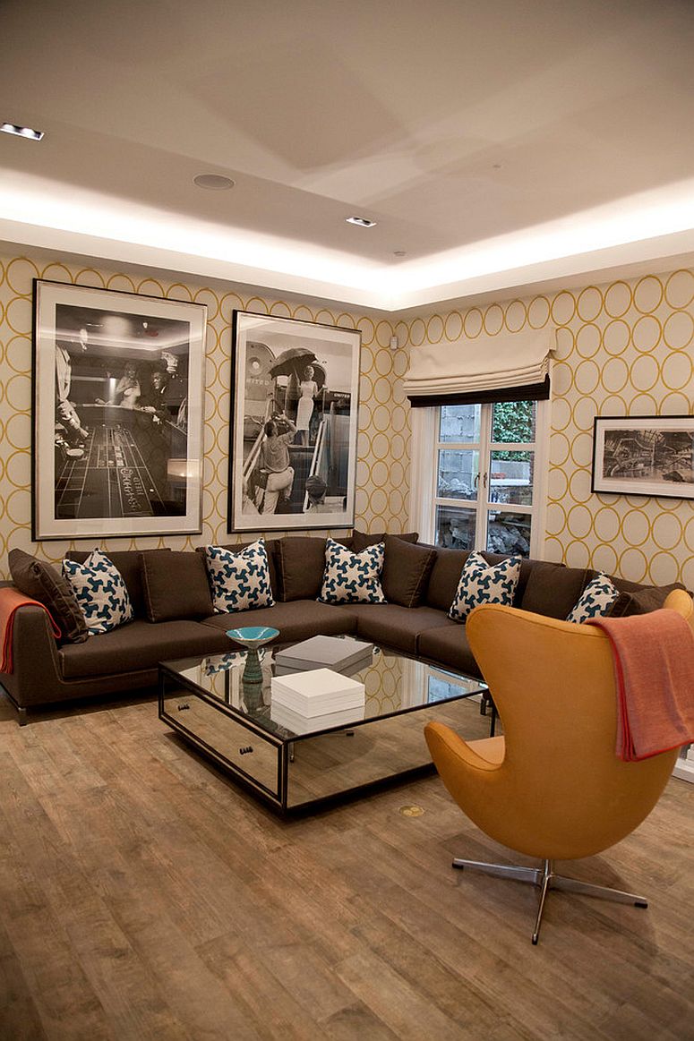 Elegant-coffee-table-combines-mirrored-finish-with-storage-options