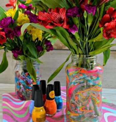 Kids-craft-diy-art-project-upcycle-mothers-day-swirl-vase-turn-a-glass-jar-into-a-beautiful-vase-with-nail-polish-and-water-girls-scouts-or-primary-chruch-groups-would-love-this-craft-idea