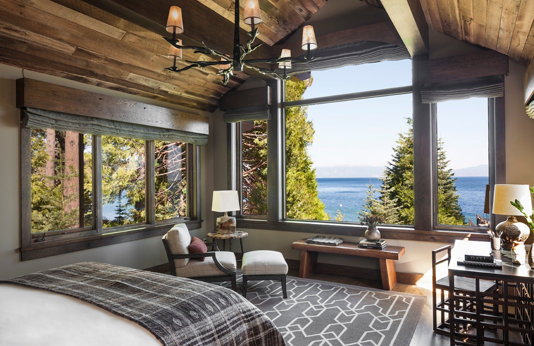 Luxury_ski_chalet_interiors___ski_lodge_cabin_designs___luxdeco.com_2