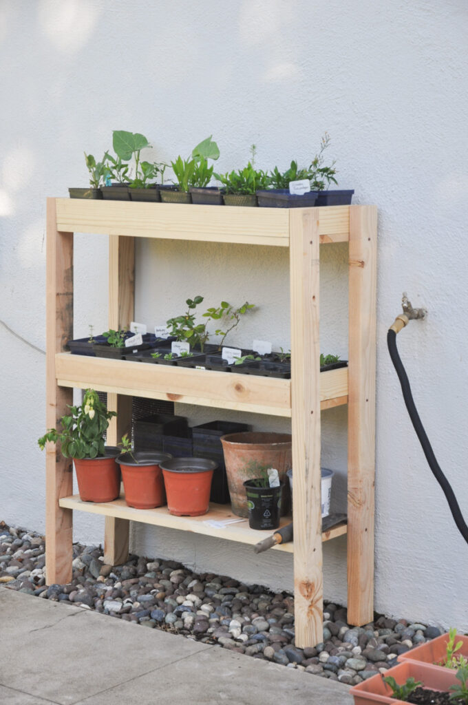 Outdoor-plant-shelf