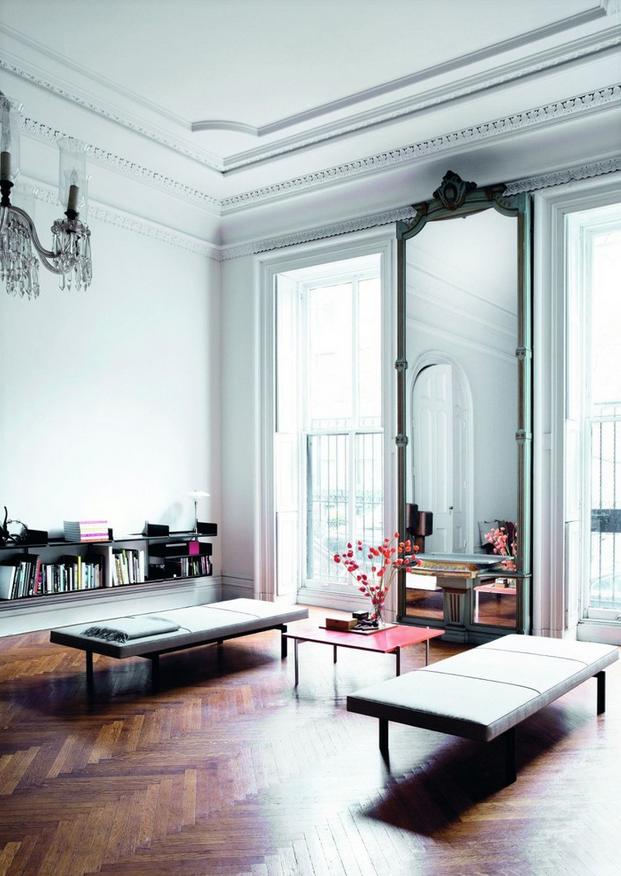 Photo-of-an-eclectic-living-room-decorating-with-mirrors