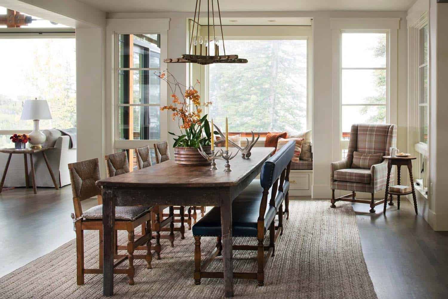 Rustic-modern-mountain-retreat-massucco-warner-miller-design-03-1-kindesign