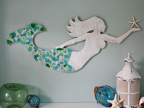 Seaglass-and-cedar-mermaid-art