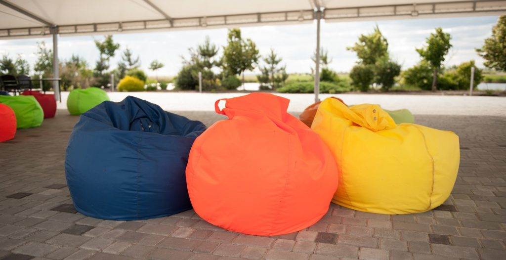 The-ultimate-guide-to-making-a-bean-bag-chair-3-1024x526-1