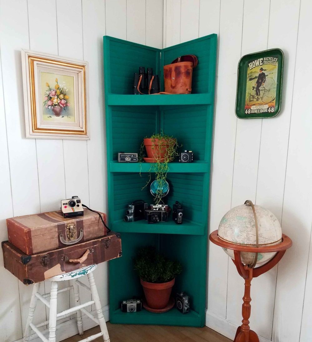 Window-shutters-corner-shelf