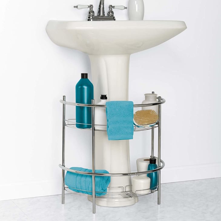 At_organize-clean_pedestal-sink-storage