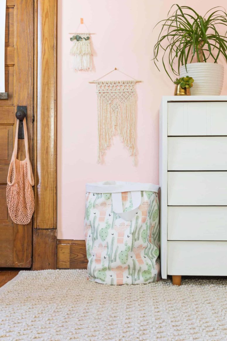 Diy-hampers-and-laundry-baskets-to-make-6-775x1163-1