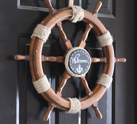 Diy-nautical-ship-helm-wreath-upcycledtreasures