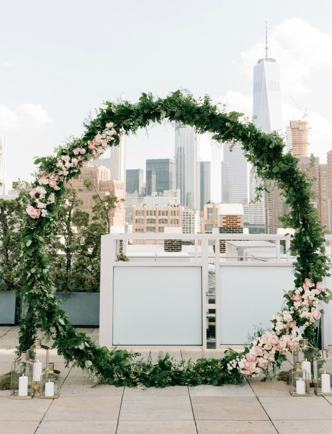 Greenery-floral-wedding-wreath