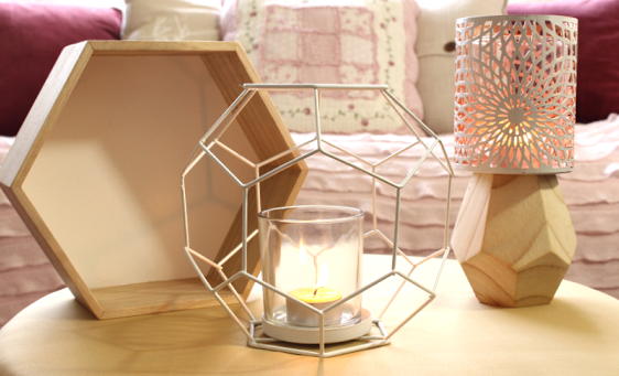 Hexagon-table-decor-1
