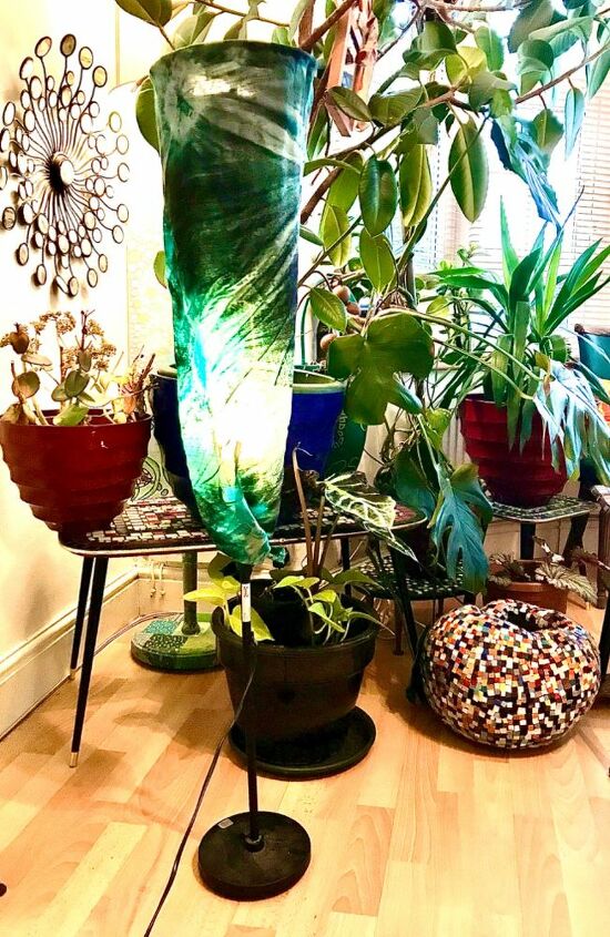 How-to-turn-your-old-blouse-into-a-ambient-boho-lamp-shade