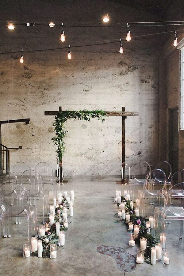Industrial-wedding-ceremony-decoration-ideas-with-candles