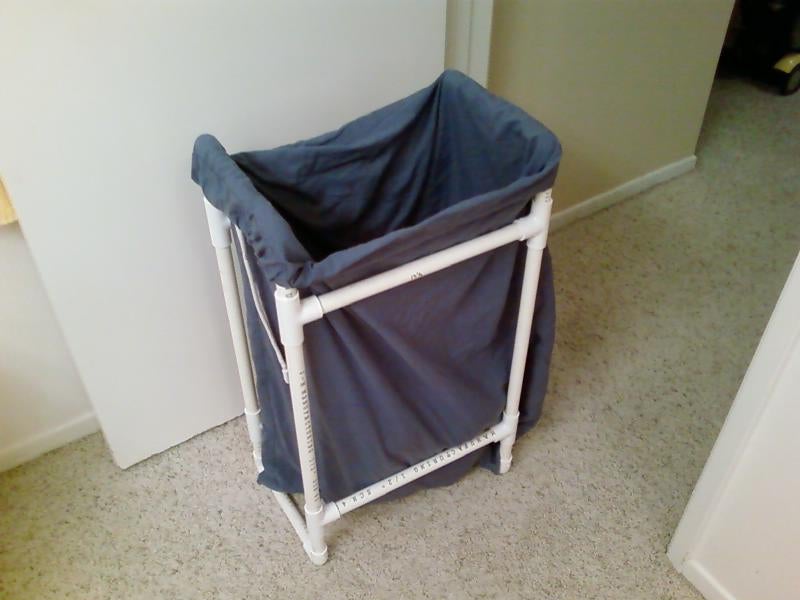 Laundry-hamper