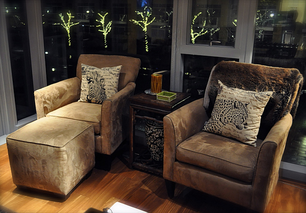 Luxury-safari-themed-loungers