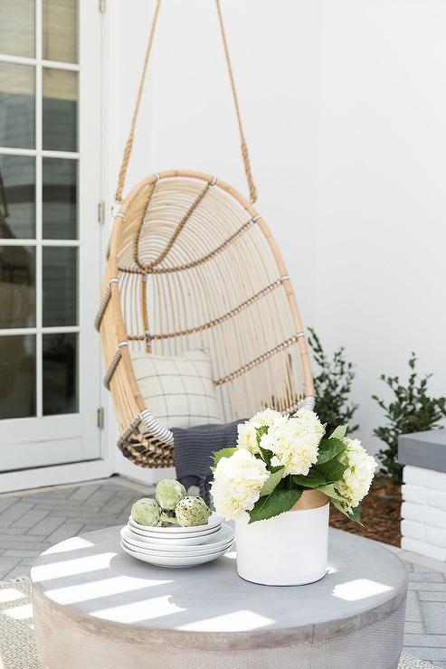 Patio-hanging-rattan-chair