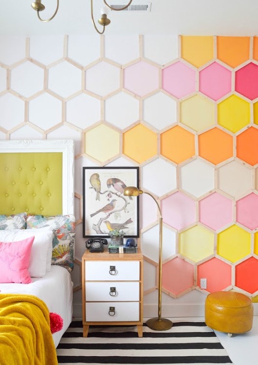 Red-honeycomb-wall
